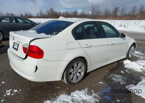 2007 BMW 328Xi из США, поврежденный, VIN WBAVC93507KX55539
